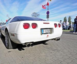 Zlot miłośników klasycznych samochodów w Gorzowie