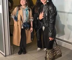 Tak fani powitali Justynę Steczkowską na lotnisku. Były łzy i tulenie. Byłaś najlepsza!