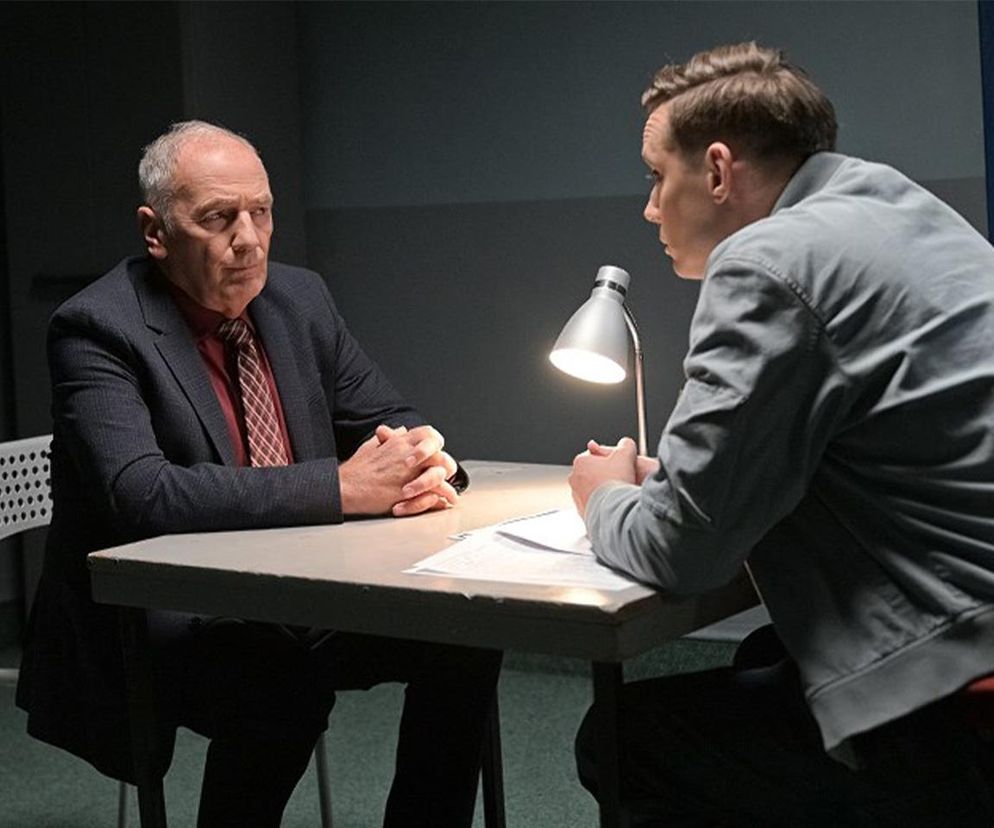 Pierwsza miłość, odcinek 3928: Weksler (Karol Strasburger), Piotrek (Michał Mikołajczak)