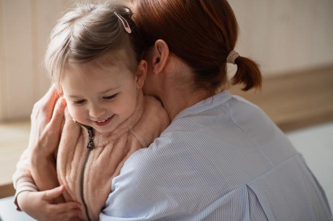 Powrót mamy do pracy i pójście dziecka do przedszkola - one znoszą rozłąkę często lepiej niż my