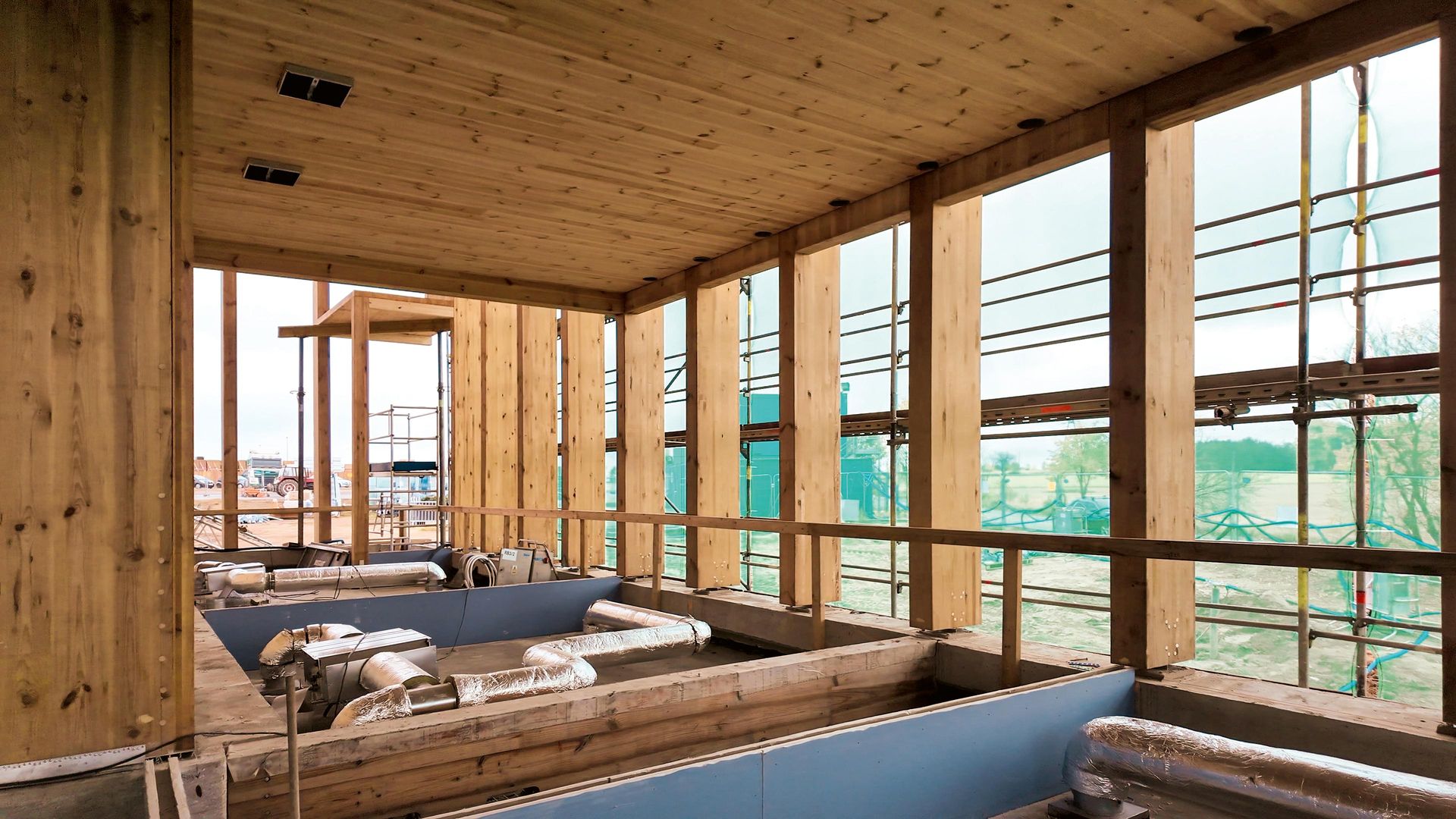 Drewniany biurowiec w Wielu