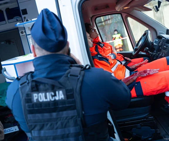 Ratowniczka skopana przez pacjenta w Katowicach. To nie był jedyny atak