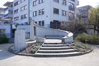 Kontrowersyjny pomnik na Bródnie