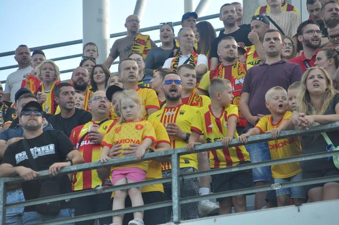 Korona Kielce - Cracovia. Zdjęcia kibiców podczas meczu. 10 sierpnia 2024