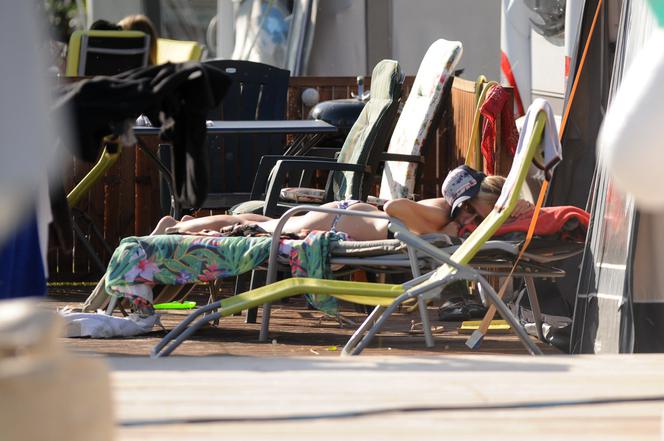 Patrycja Markowska  na skuterze 