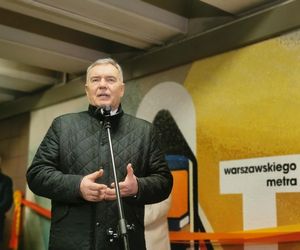 30 lat metra w Warszawie. Odsłonięcie mozaiki