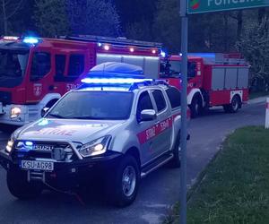 Zawaliły się schody Karczmy Zbójnickiej w Zawoi! Kilka osób trafiło do szpitala [ZDJĘCIA]