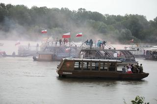 Parada statków i łodzi na Wiśle