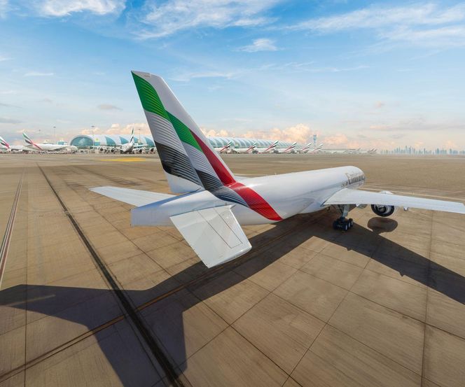  Pierwszy z frachtowców Emirates SkyCargo zyskał nowe charakterystyczne barwy