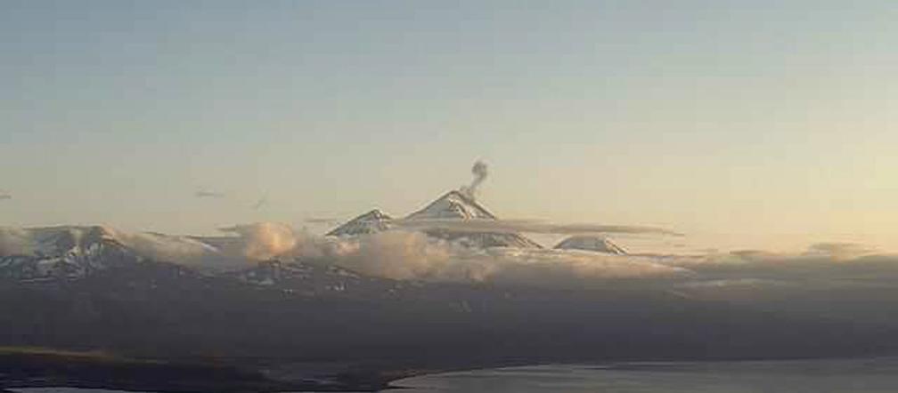 Trzy wulkany wybuchają naraz w USA na Alasce