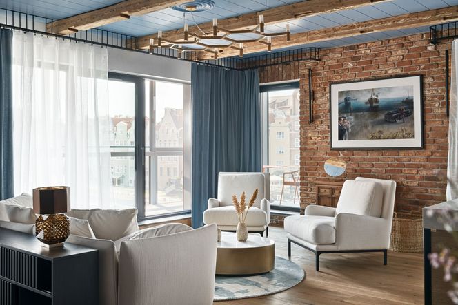 Cegła we wnętrzach: apartament na Wyspie Spichrzów w Gdańsku