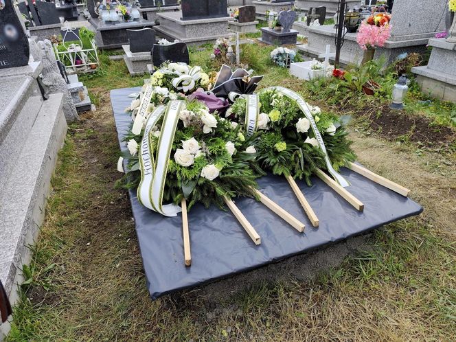  Tadeusz Duda został pochowany w poświęconej ziemi