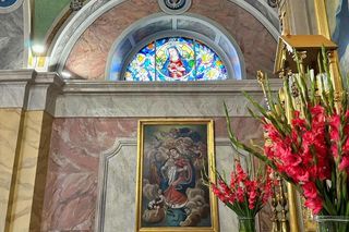 Kościół w Koszarawie z nową polichromią. Wnętrze dosłownie odzyskało blask