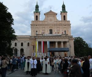 75 lat temu obraz Matki Boskiej w Lublinie zapłakał. Wierni uczcili rocznicę „Cudu lubelskiego” procesją różańcową