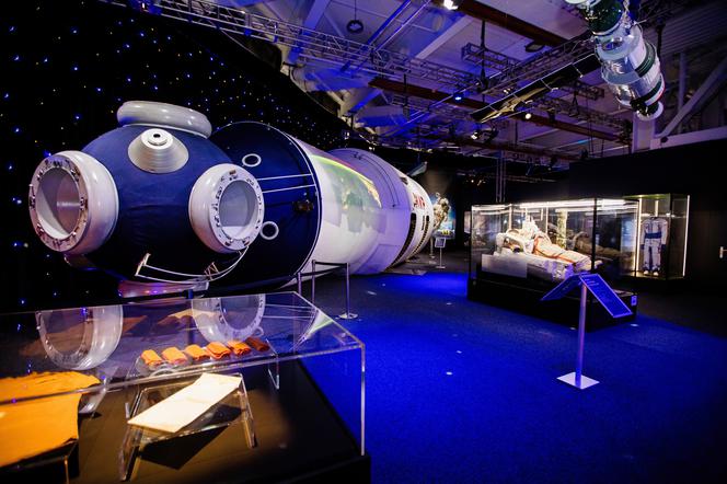 „COSMOS DISCOVERY Space Exhibition” – fascynująca kosmiczna wystawa z eksponatami NASA