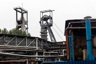 Wstrząs w kopalni Bielszowice. Ratownicy wciąż szukają górnika. Pracują w ekstremalnych warunkach