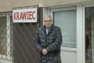 Traci klientów przez rozkopane ulice. Przy zakładzie Stanisława zawieszono znak zakazu parkowania