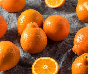 Trochę mandarynka, trochę grejpfrut. Ten egzotyczny owoc jest pyszny i dba o skórę 