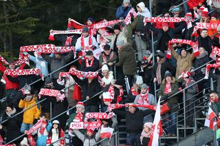 Kibice na Wielkiej Krokwi podczas Pucharu Świata w skokach narciarskich 2023