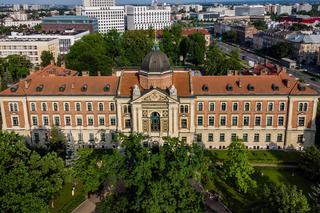 Skandal w Uniwersytecie Ekonomicznym w Krakowie. Prokuratura sprawdza, czy są podstawy do wszczęcia śledztwa