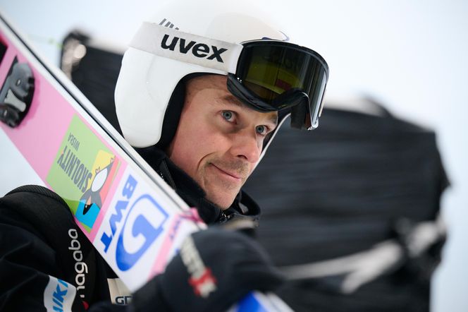 Piotra Żyłę znają wszyscy, ale czy wszyscy znają go dobrze? Sprawdź swoją wiedzę o popularnym skoczku