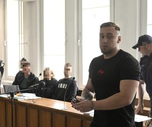 Łukasz Ż. stanął przed sądem. Przeprosił i częściowo przyznał siędo winy. Jego kolega: „Nie pomagałem Łukaszowi”