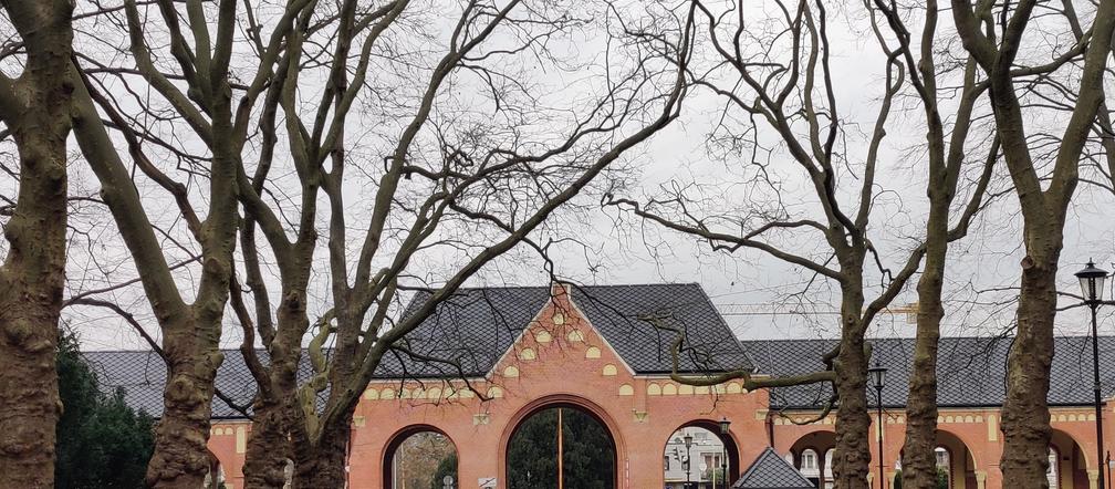 Brama główna Cmentarza Centralnego w Szczecinie odzyskała dawny blask
