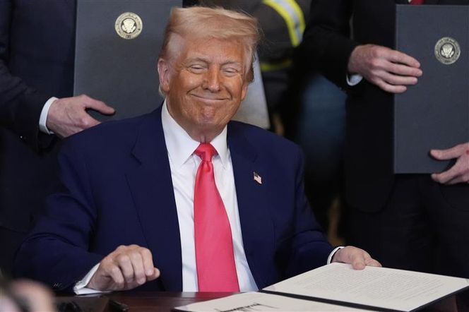 Złota Kopuła Donalda Trumpa. Nowa tarcza antyrakietowa zmieni układ sił w kosmosie?
