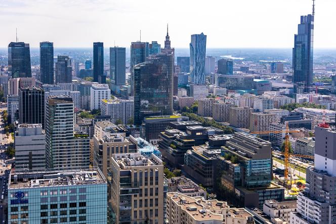 Panorama Warszawy, widok z The Bridge, czerwiec 2024