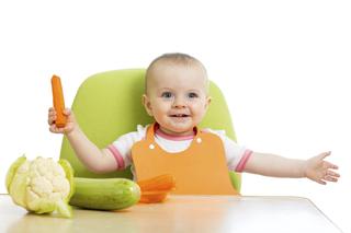 Warzywa dla niemowlaka: jak zachęcić dziecko do jedzenia warzyw?