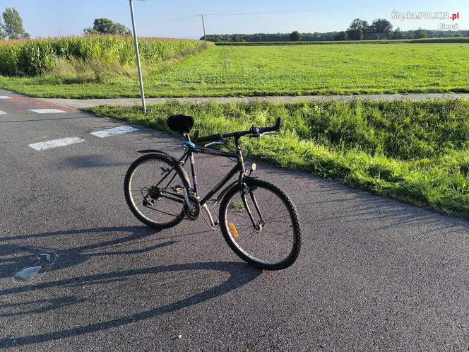 Tragedia w Bieruniu. Kierowca wjechał w cyklistę na przejeździe rowerowym. Mężczyzna nie żyje