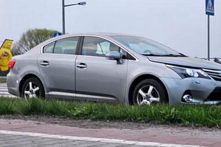 Gostynin. Senior przejechał matkę z dwójką dzieci! Dramatyczna akcja ratunkowa