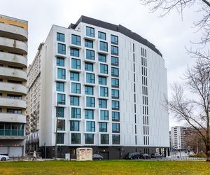 Nowy apartamentowiec przy stacji metra Wilanowska w Warszawie