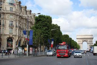 Main Streets Across the World 2009: Champs Elysées Avenue, Paryż