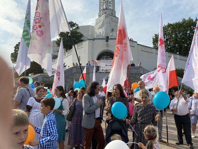 13. Marsz dla Życia i Rodziny zgromadził tłumy na ulicach Białegostoku [ZDJĘCIA]