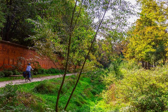 Park Fosa i Stoki Cytadeli w Warszawie