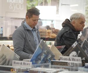 Zimowy Kiermasz Płyt Winylowych w Bydgoszczy. Czarne krążki przyciągnęły tłumy! 