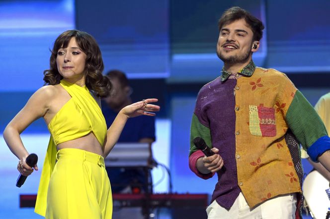 Był kelnerem w Sopocie, teraz zachwycił na Polsat Hit Festiwal 2025 w tym samym mieście. Wiktor Dyduła święci triumfy