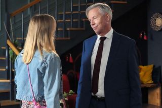 Barwy szczęścia odc. 3123. Henryk Kępski (Zbigniew Suszyński), Grażyna (Kinga Suchan)