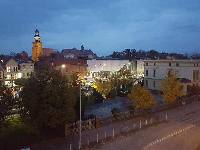 Idą lwice na ulice. Mieszkańcy Leszna znów protestują