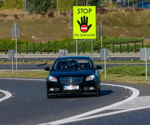 STOP / Zły kierunek także na wielkopolskich drogach! Kierowcy nie będą jeździć pod prąd?