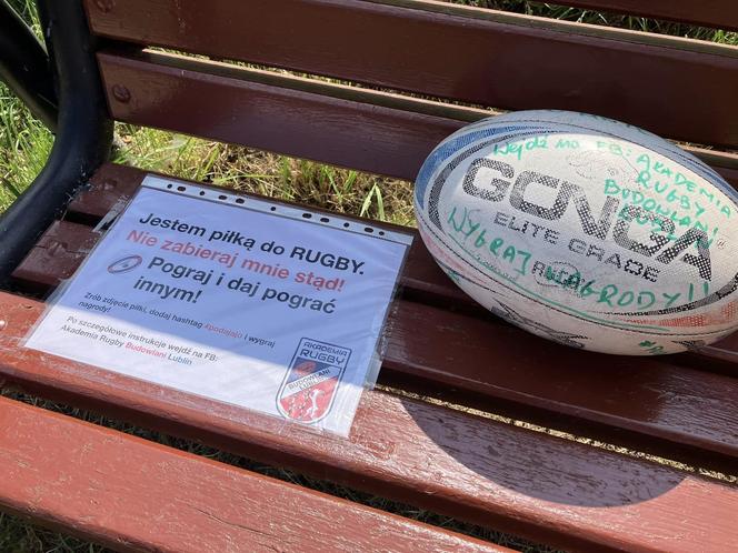 Akademia Rugby Lublin zachęca do gry w rugby. W mieście można znaleźć mnóstwo jajowatych piłek