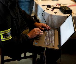 Były dyrektor szpitala w Tucholi zatrzymany! Śledczy: posiadał pornografię z udziałem dzieci i zwierząt