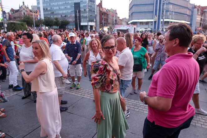 Potańcówka na Rynku w Katowicach 16 sierpnia 2025