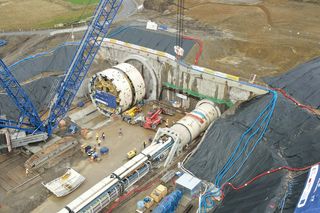 Rozpoczęła się budowa najdłuższego tunelu kolejowego w kraju. Powstaje w Małopolsce