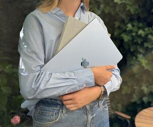Black to school z Apple. Te urządzenia będą nieocenionym wsparciem dla każdego ucznia. Teraz kupisz je taniej! 