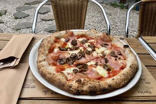 Pizzeria z Pabianic podbija świat! Zielona Górka z nagrodą Best Pizzeria AVPN 2024