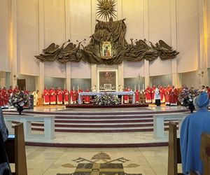Księżna i długa lista biskupów na liście gości. Duchowa stolica amerykańskiej Polonii celebrowała 70-lecie istnienia