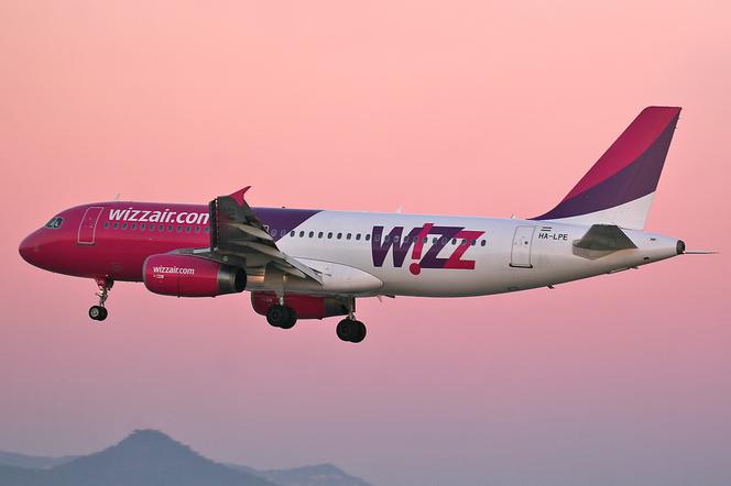 Wizz Air rezygnuje z bazy operacyjnej w Poznaniu! Zamkniętych zostanie pięć tras!