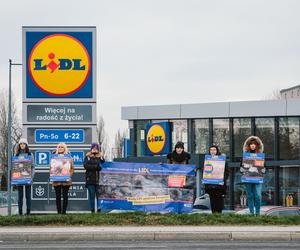 Protest przed sklepem Lidl w Katowicach